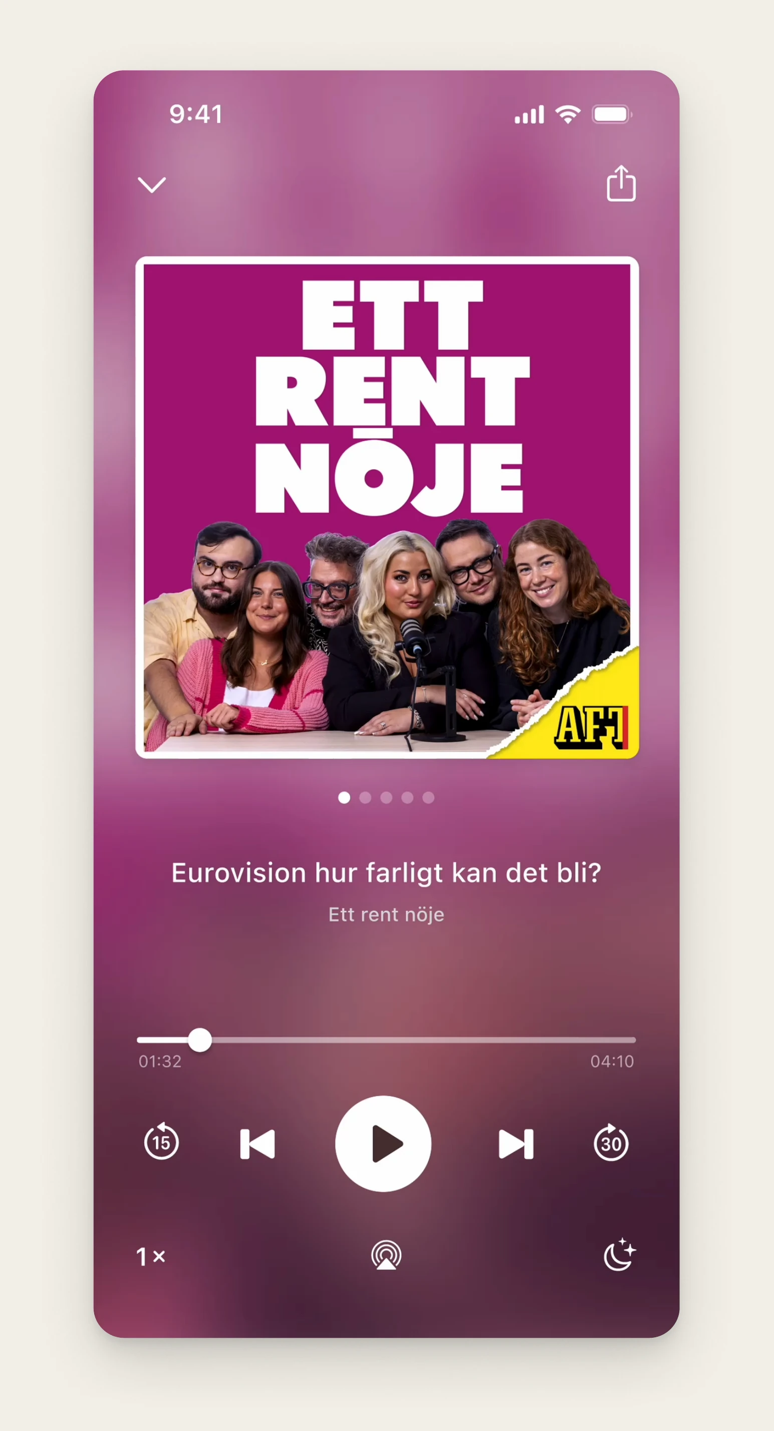 Full-screen podcast player showing an editorial photo from the Ett rent nöje episode in place of static cover art